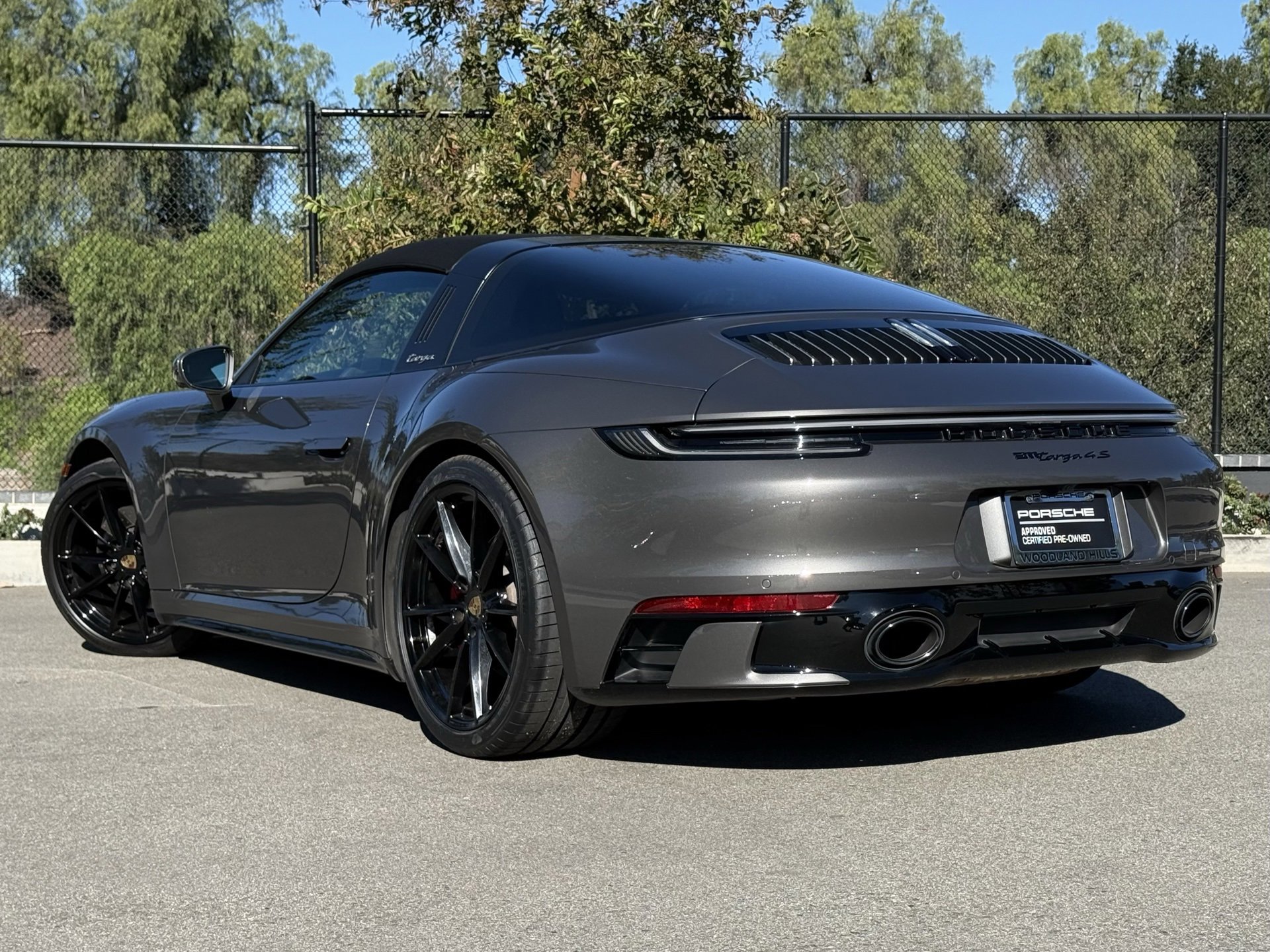 Certified 2022 Porsche 911 Targa 4S image 3