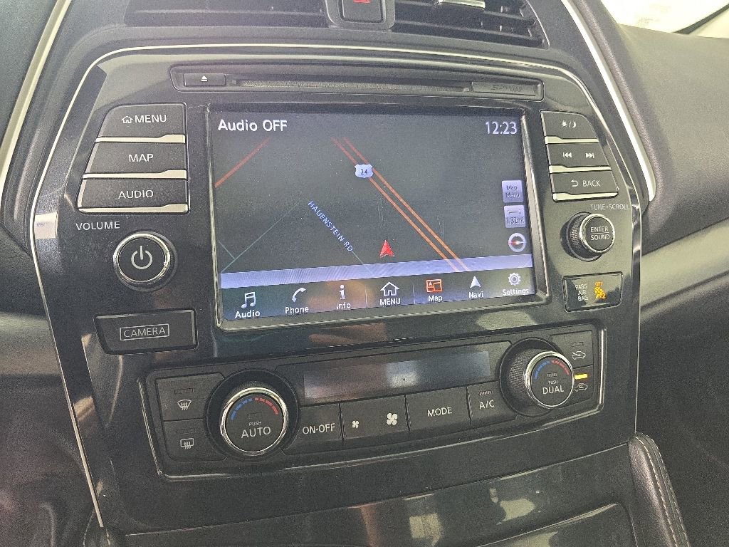 Used 2016 Nissan Maxima 3.5 SL FWD image 16