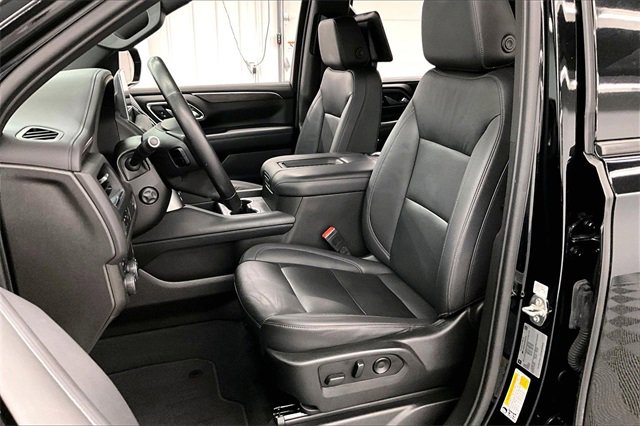 Used 2021 Chevrolet Tahoe Z71 w/ Luxury Package image 20