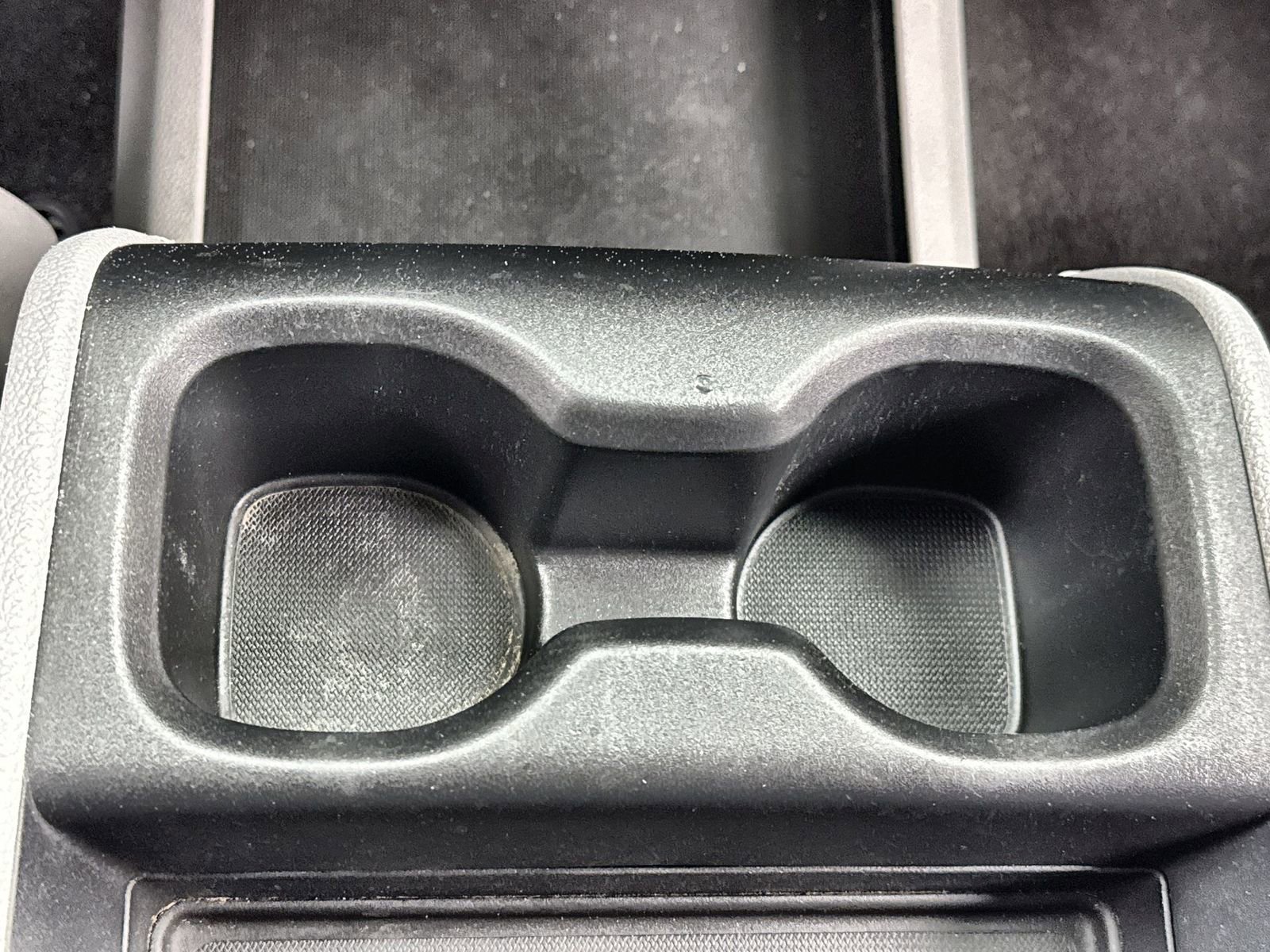 Used 2018 Honda Odyssey LX image 32