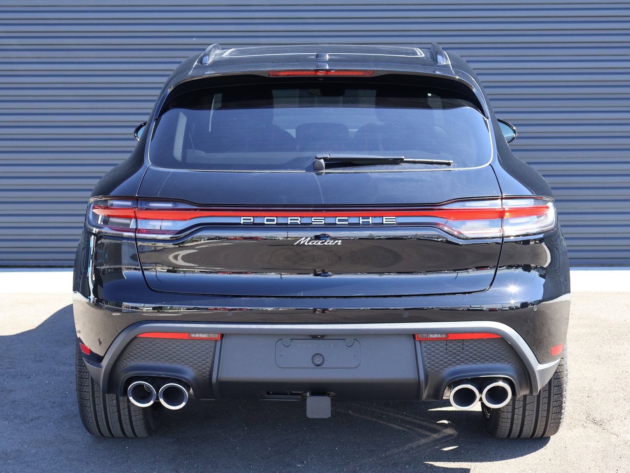 New 2026 Porsche Macan AWD/4WD image 8