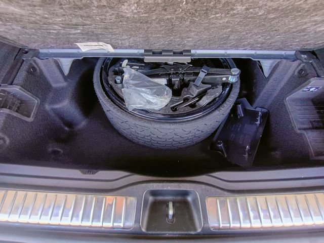 Used 2024 Mercedes-Benz GLS 580 4MATIC image 79