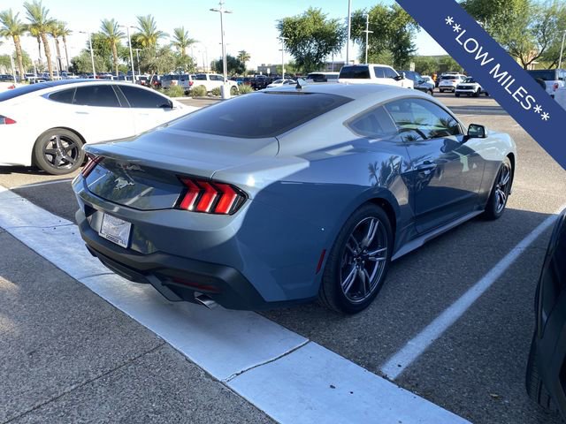 Used 2024 Ford Mustang Coupe RWD image 5