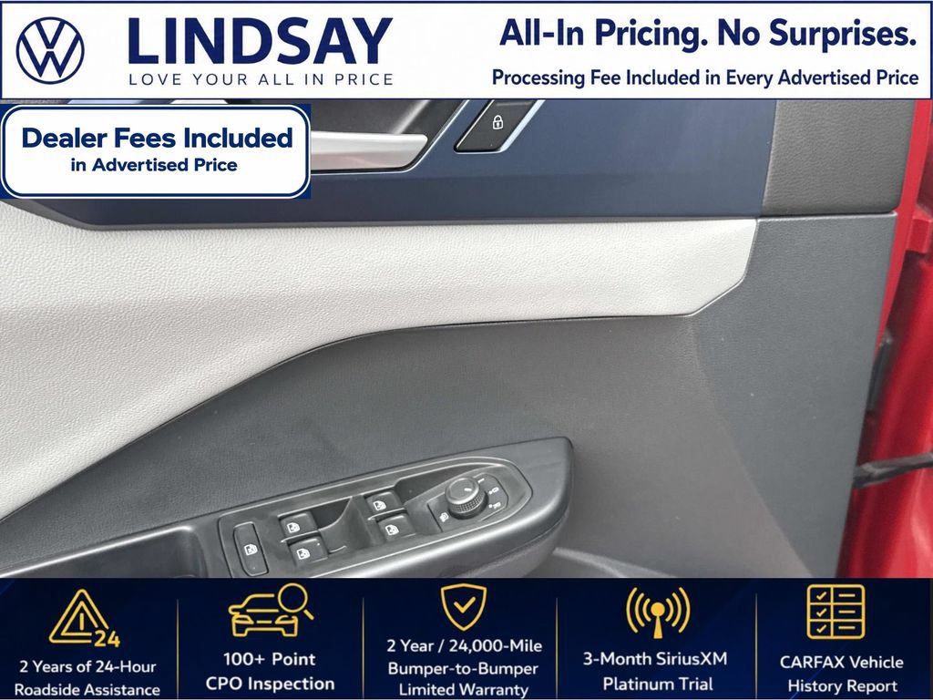 Used 2023 Volkswagen Taos SE w/ Panoramic Sunroof Package AWD/4WD image 19