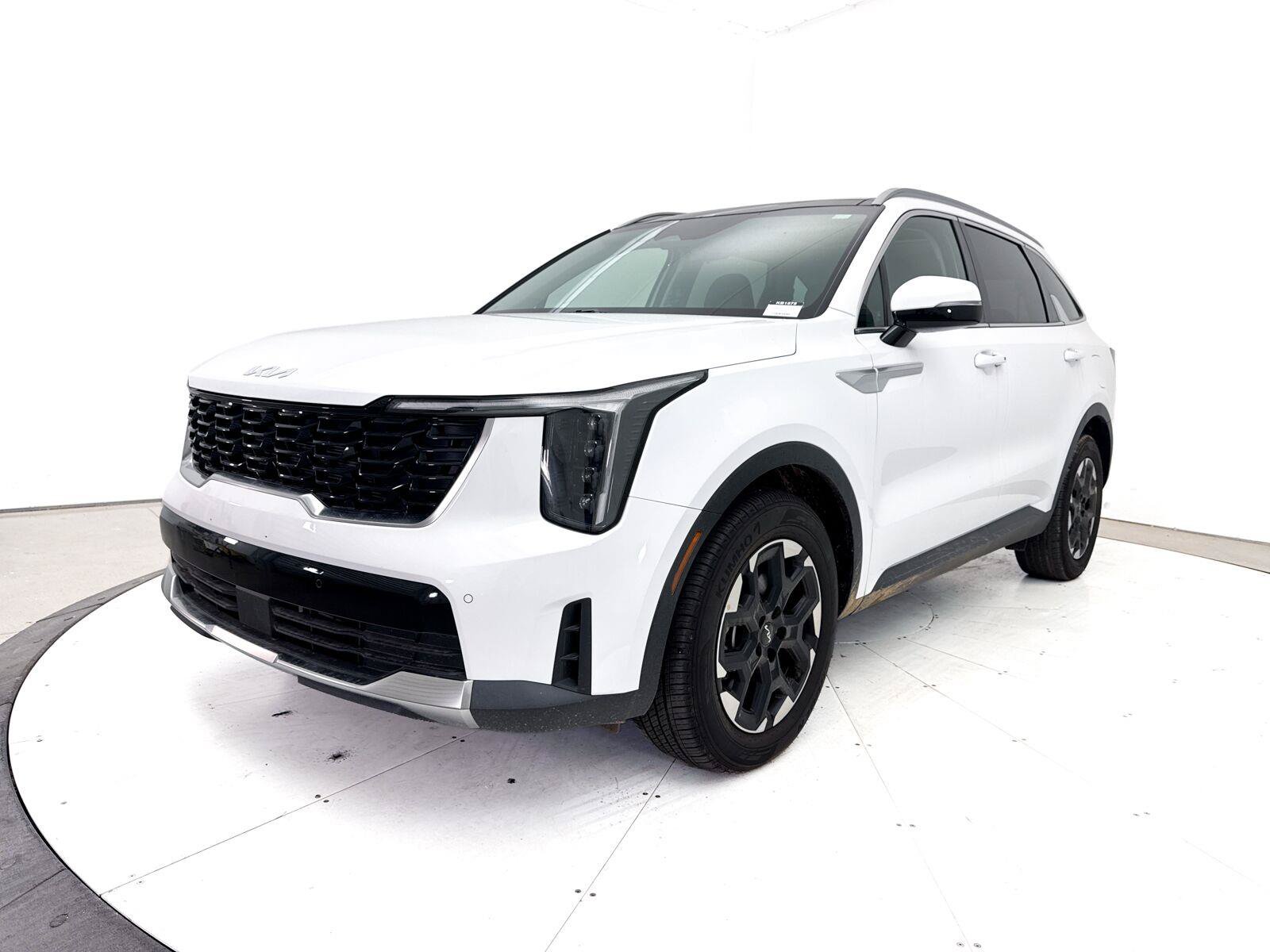 Used 2024 Kia Sorento S w/ Panoramic Sunroof Package FWD image 15