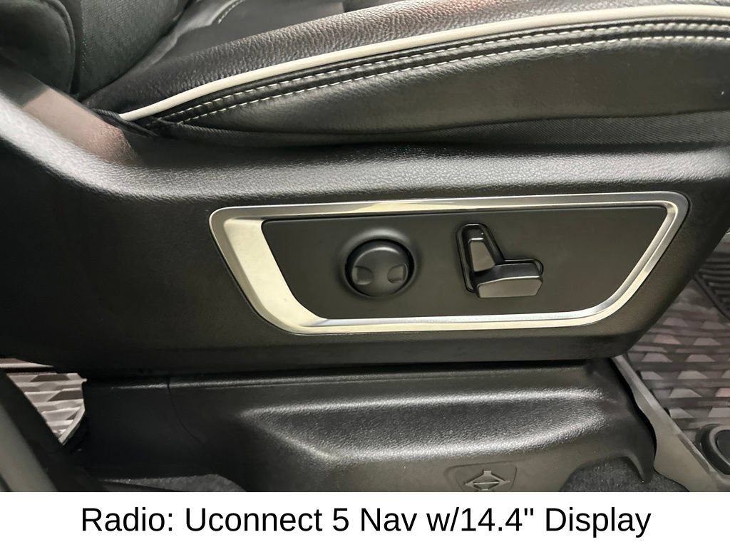 Used 2025 RAM 1500 Laramie AWD/4WD image 24