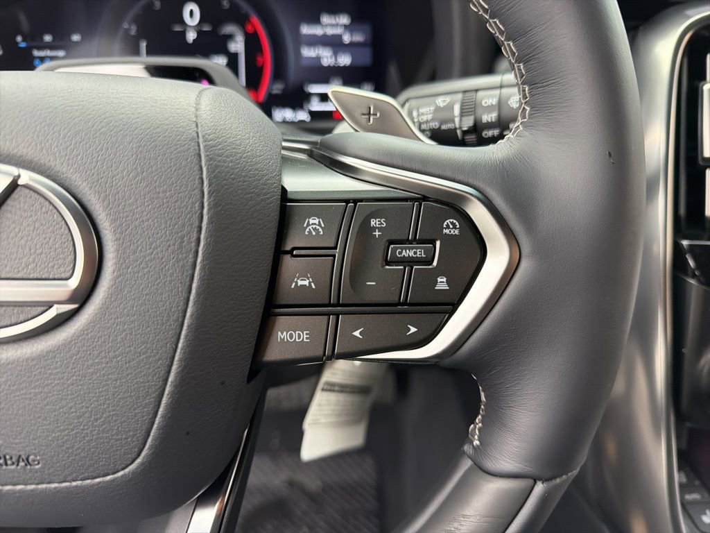 New 2026 Lexus LX 700h Luxury image 12