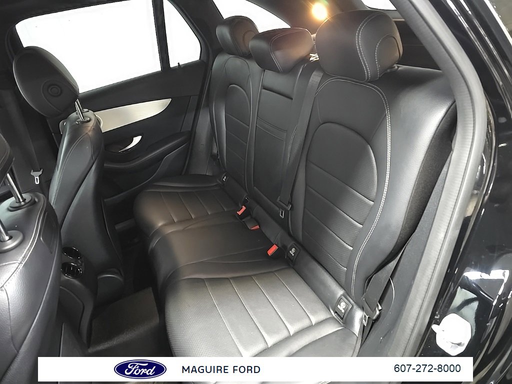 Used 2019 Mercedes-Benz GLC 300 4MATIC image 35