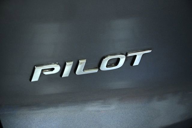 Used 2018 Honda Pilot EX-L image 11