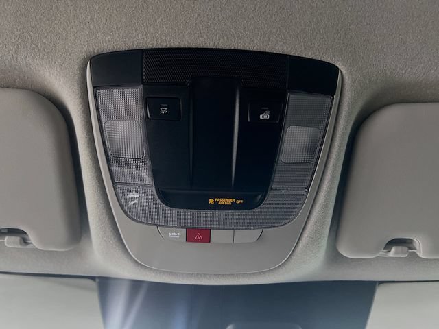 Used 2025 Kia Niro Wind w/ Wind Preserve Package FWD image 20