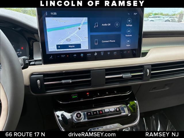 Used 2023 Lincoln Corsair AWD image 17