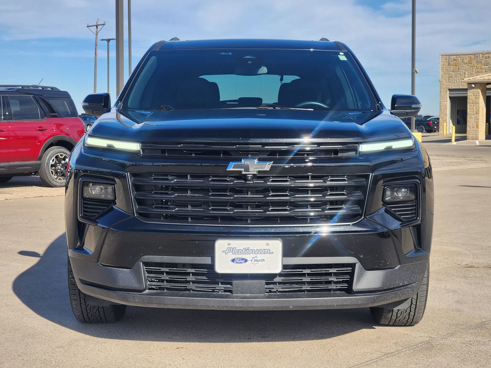 Used 2024 Chevrolet Traverse LT w/ Midnight/Sport Edition image 6