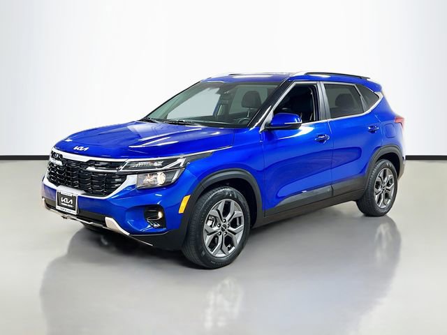 Certified 2024 Kia Seltos S image 3