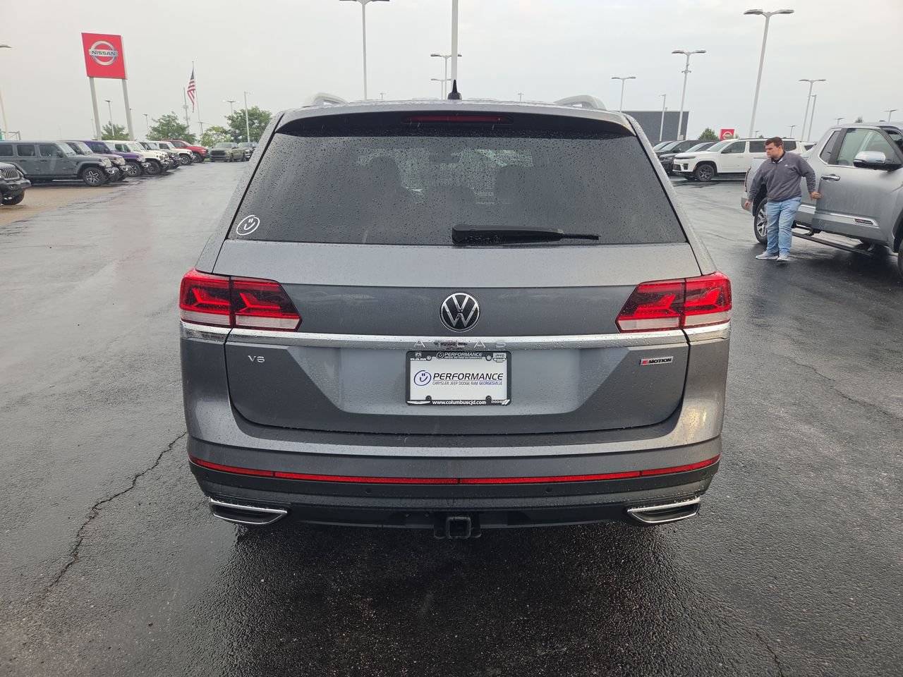 Used 2021 Volkswagen Atlas SEL Premium AWD/4WD image 6