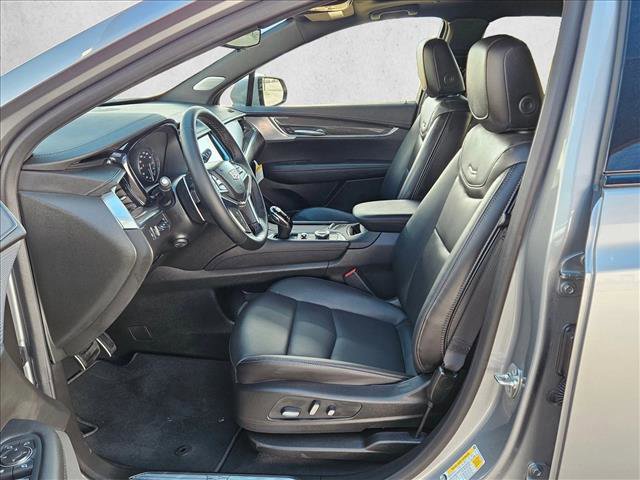 New 2025 Cadillac XT5 Sportv image 15