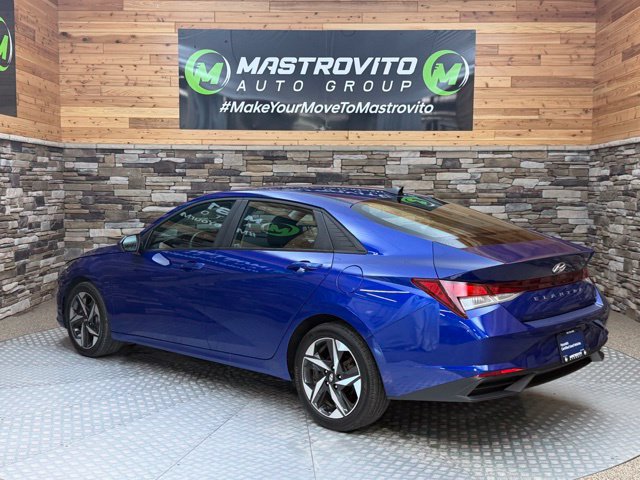 Certified 2023 Hyundai Elantra SEL w/ Convenience Package FWD image 7