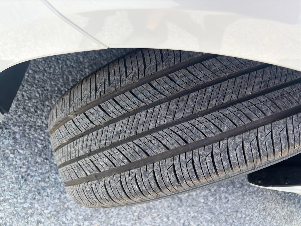 New 2026 Nissan Sentra SR w/ SR All Weather Package FWD image 27
