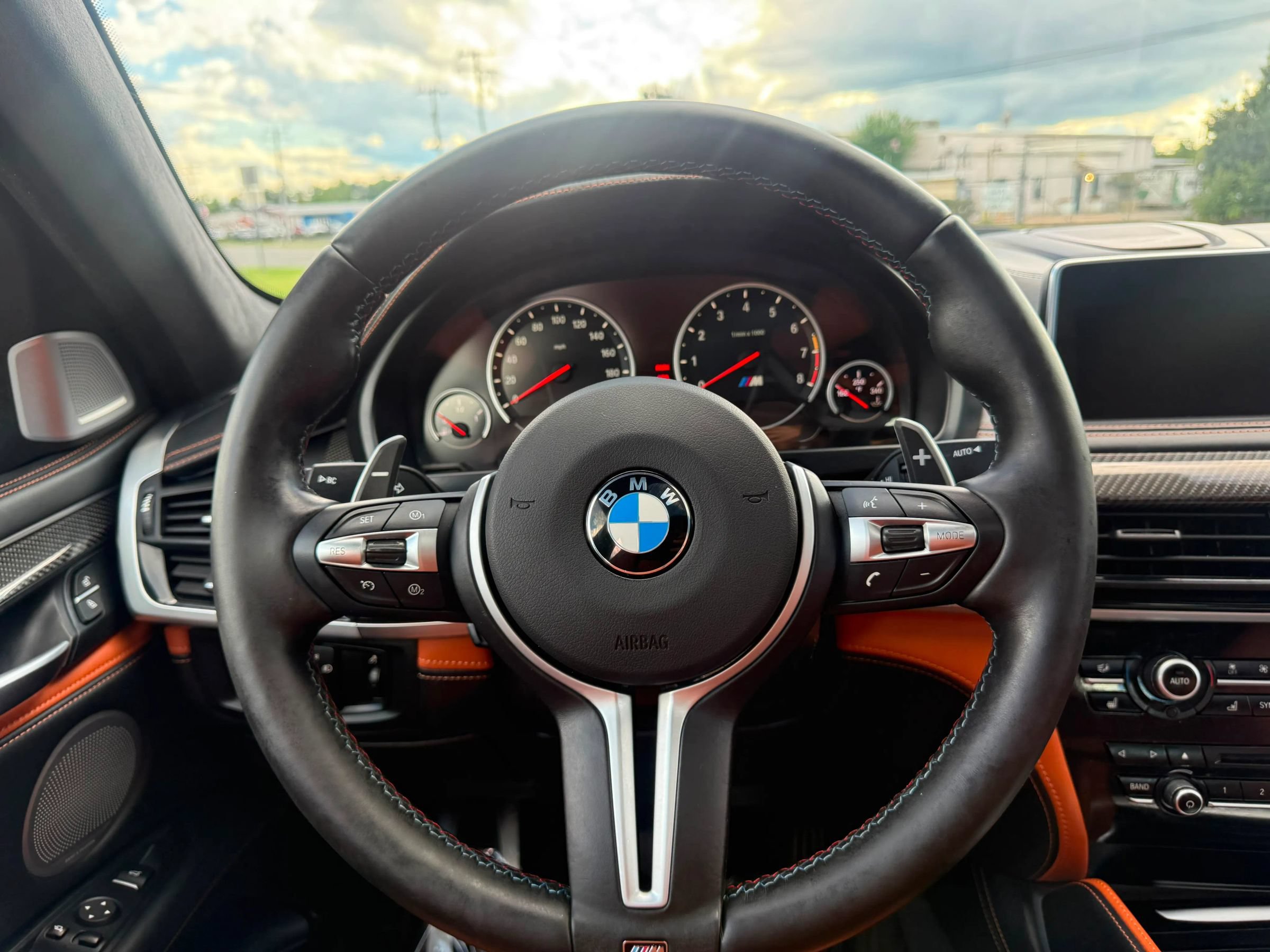 Used 2019 BMW X6 M w/ Executive Package AWD/4WD image 15