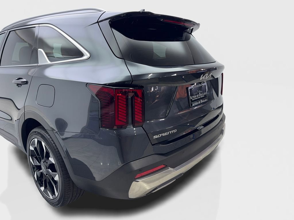 Used 2024 Kia Sorento SX image 19