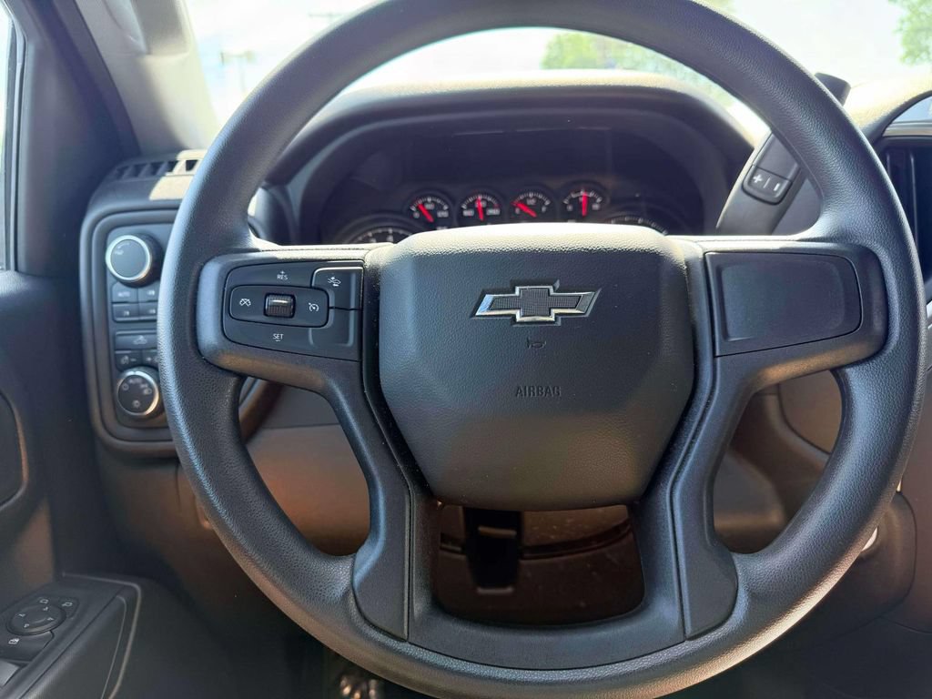 Used 2024 Chevrolet Silverado 1500 Custom Trail Boss AWD/4WD image 19