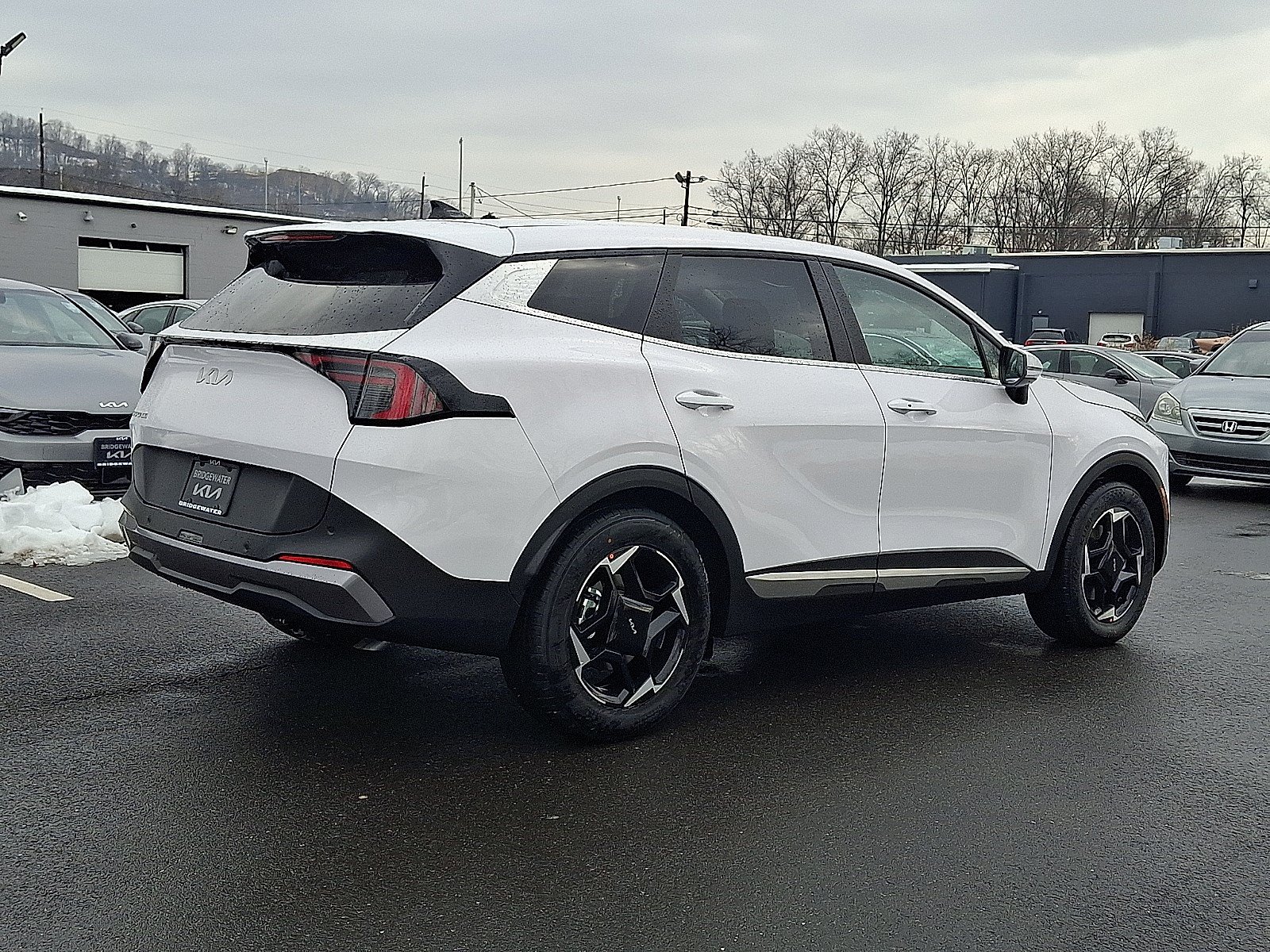 New 2026 Kia Sportage EX FWD image 4