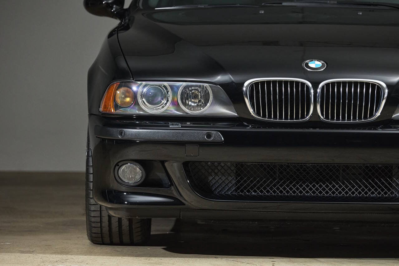 Used 2003 BMW M5 RWD image 10