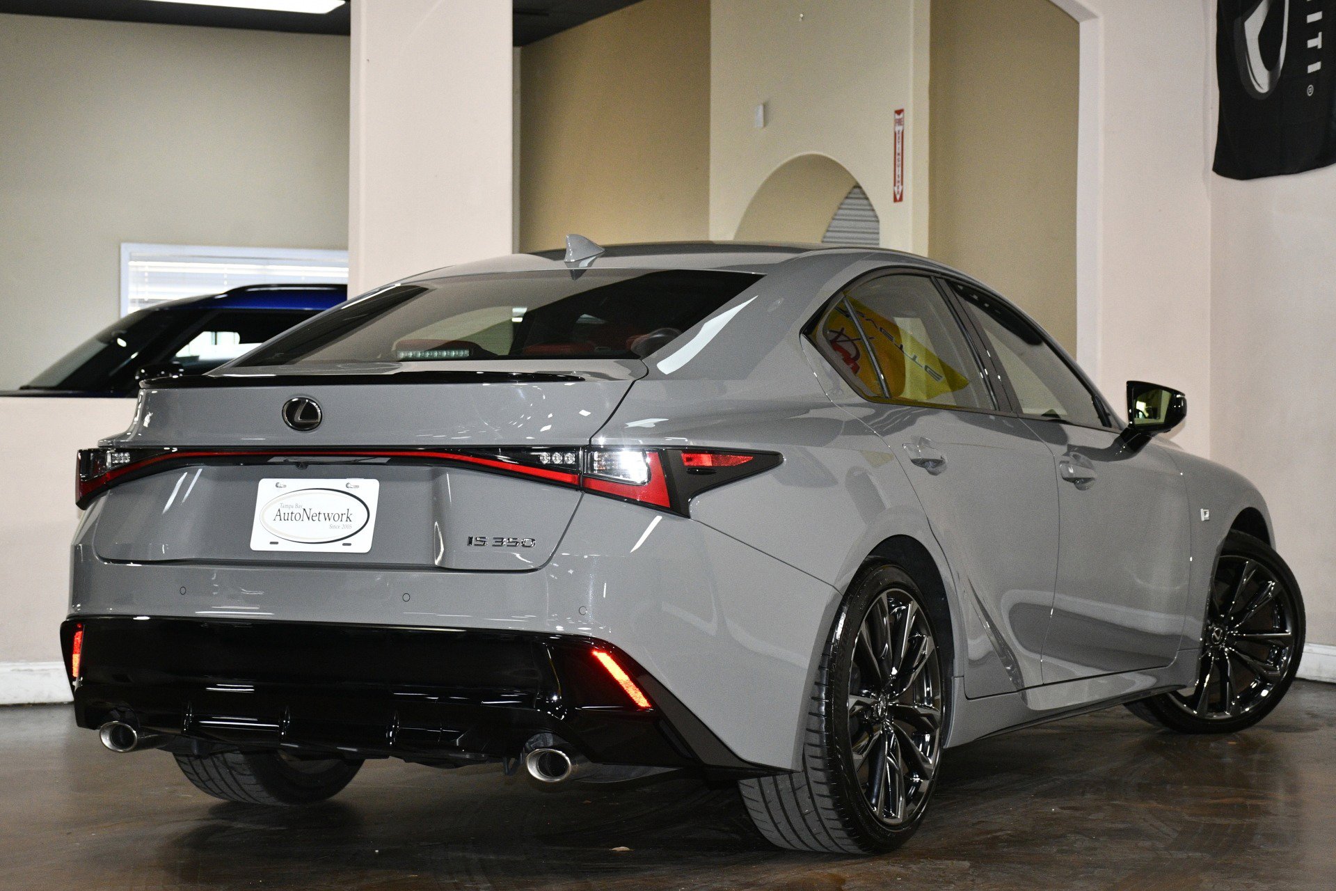 Used 2025 Lexus IS 350 F Sport w/ Navigation Package RWD image 5