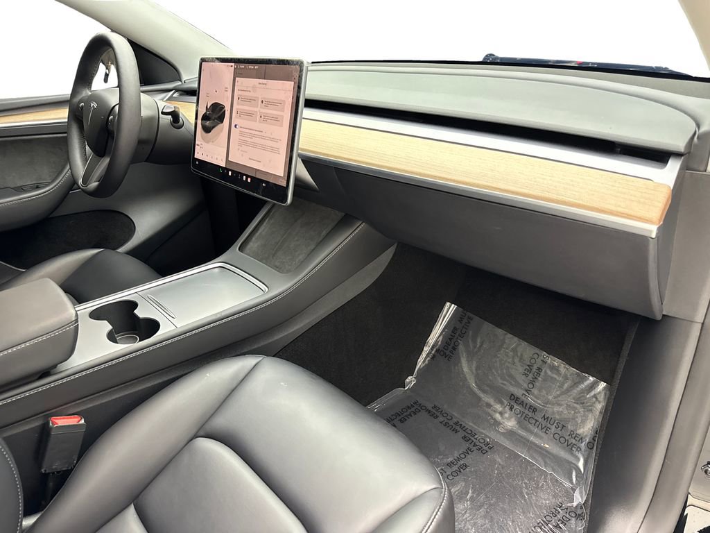 Used 2024 Tesla Model Y Performance AWD/4WD image 49