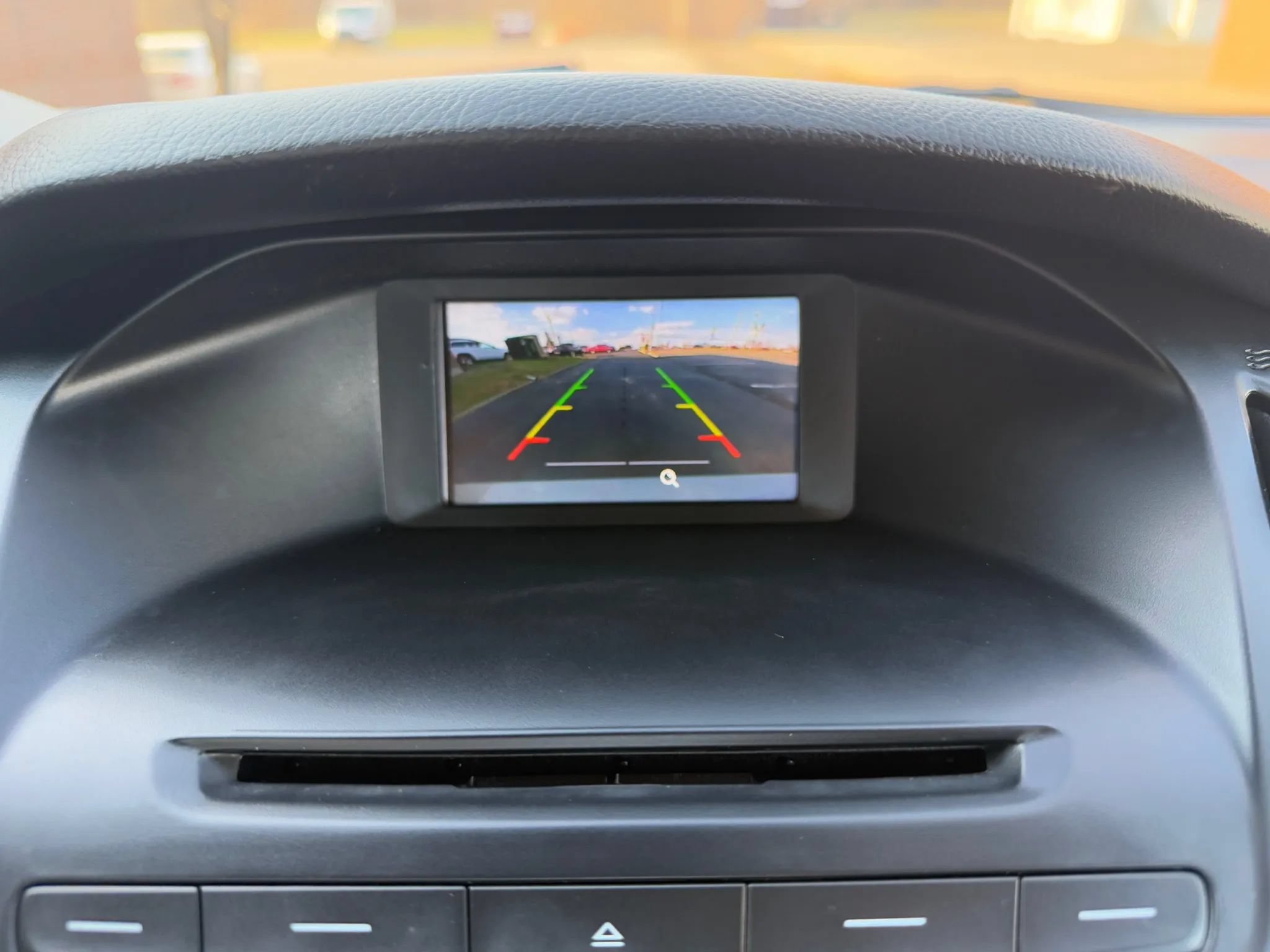 Used 2015 Ford Focus SE FWD image 24