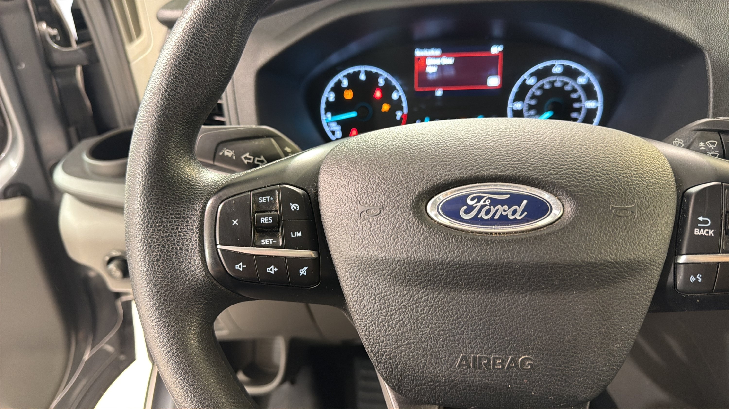Used 2024 Ford Transit 350 XL RWD image 16