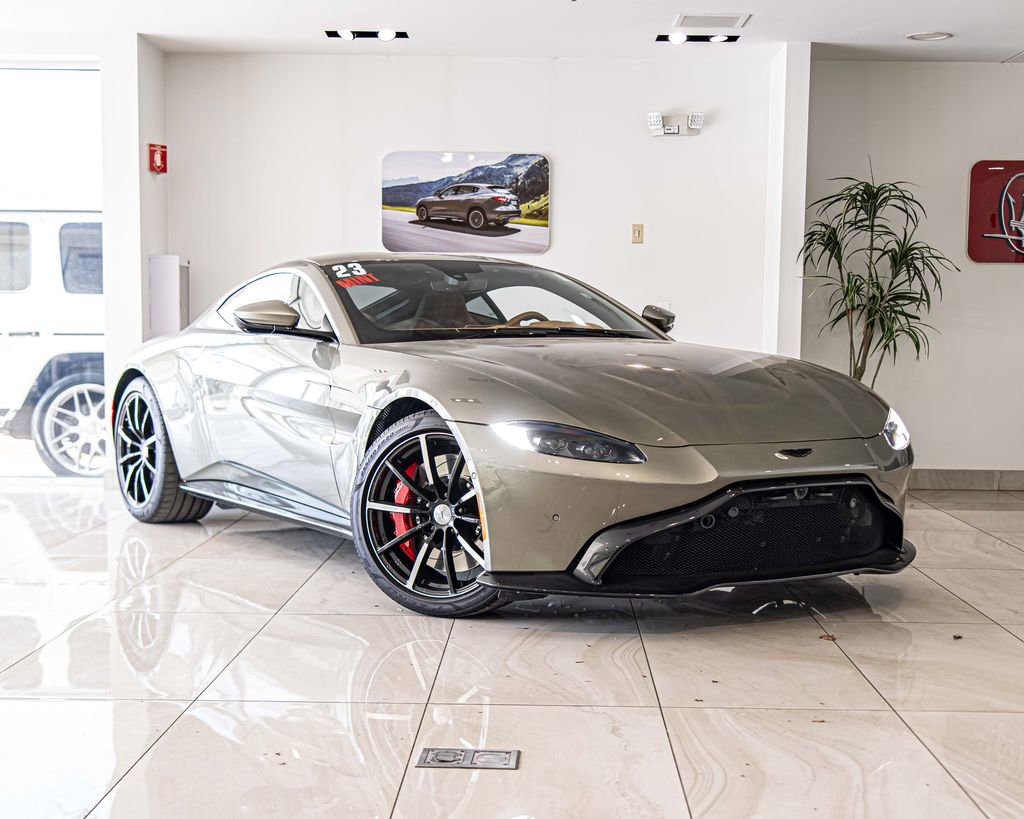 Used 2023 Aston Martin V8 Vantage Coupe image 5