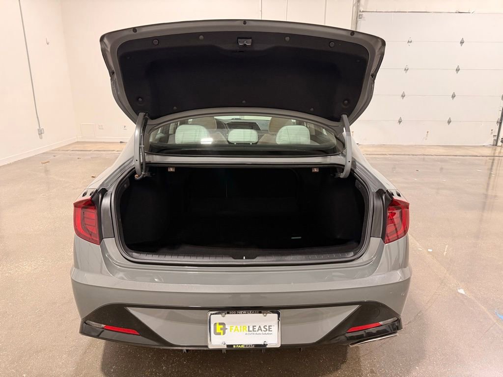 Used 2023 Hyundai Sonata SEL image 9