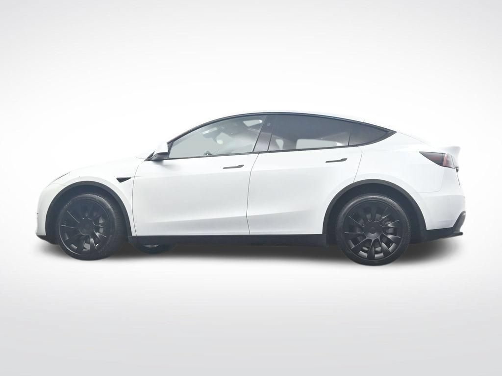 Used 2023 Tesla Model Y Long Range AWD/4WD image 35