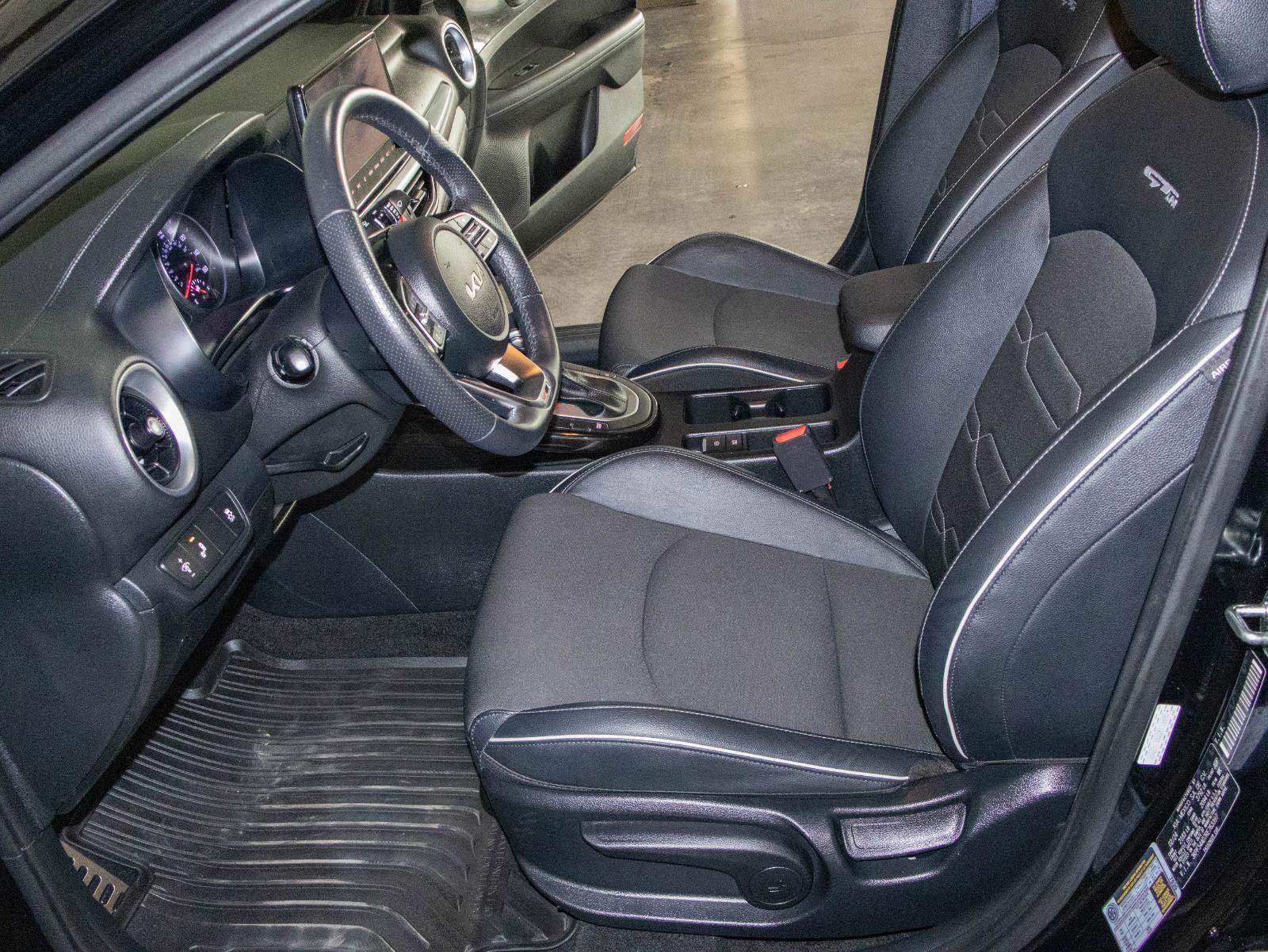 Used 2024 Kia Forte GT-Line image 8