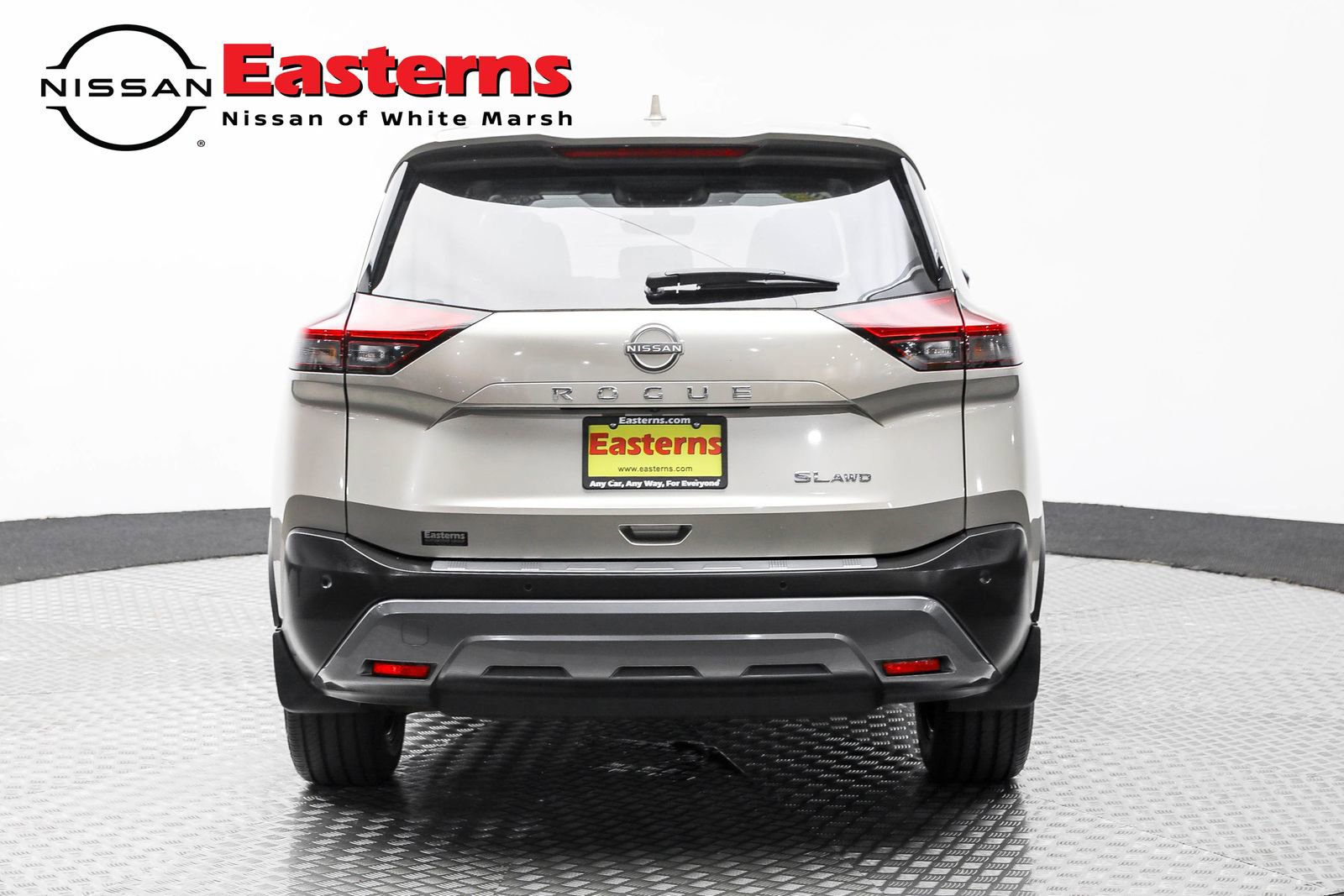 Used 2022 Nissan Rogue SL w/ SL Premium Package image 6