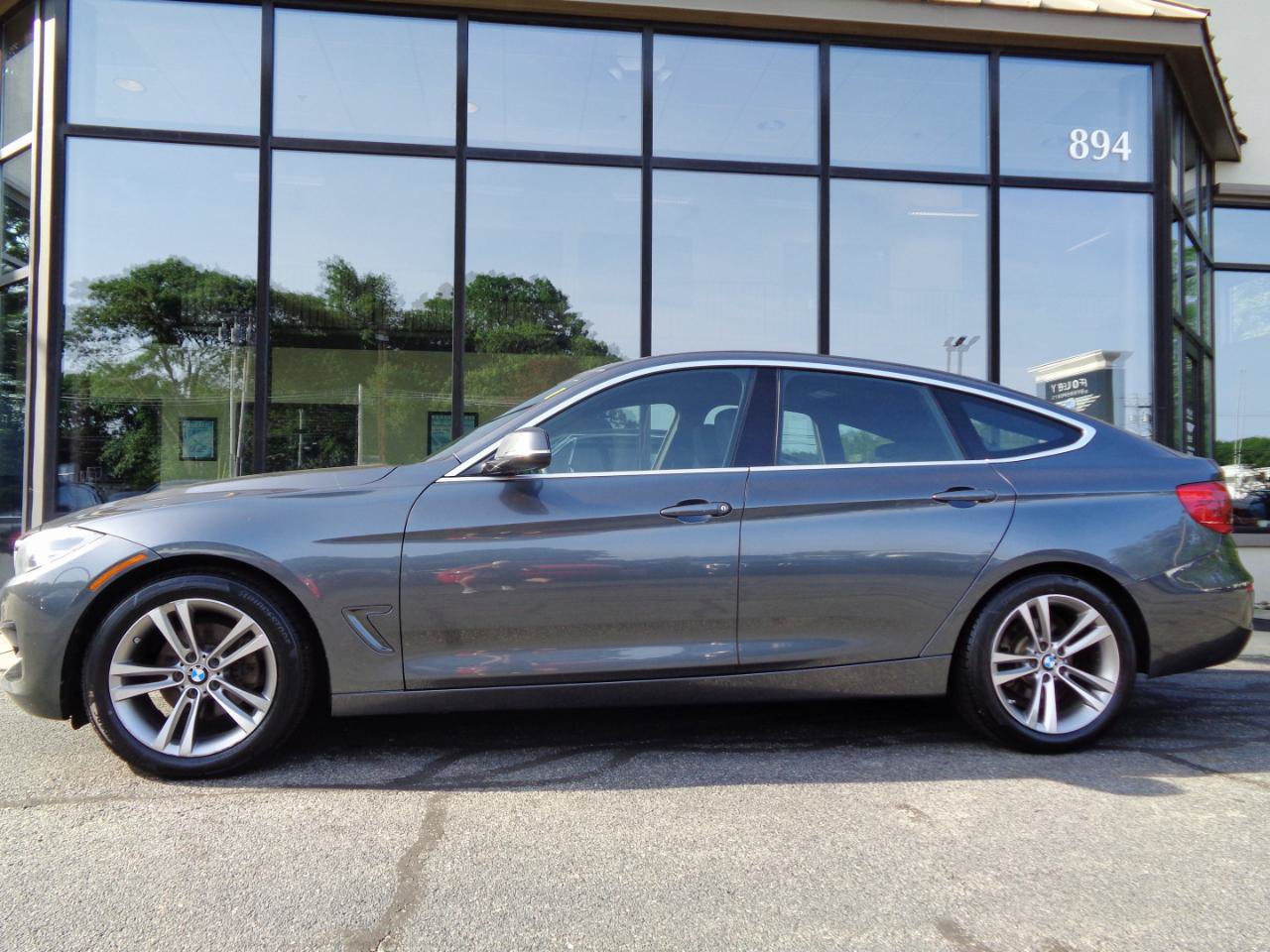 Used 2019 BMW 330i Gran Turismo xDrive w/ Convenience Package AWD/4WD image 7