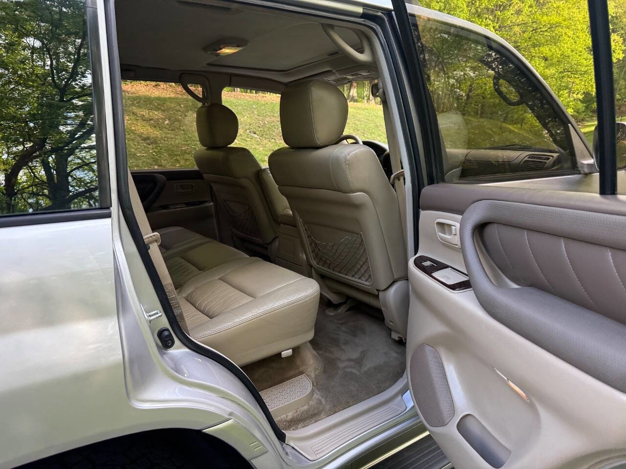 Used 2001 Toyota Land Cruiser AWD/4WD image 58