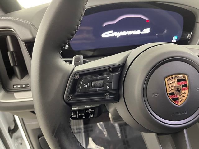 New 2025 Porsche Cayenne S image 39