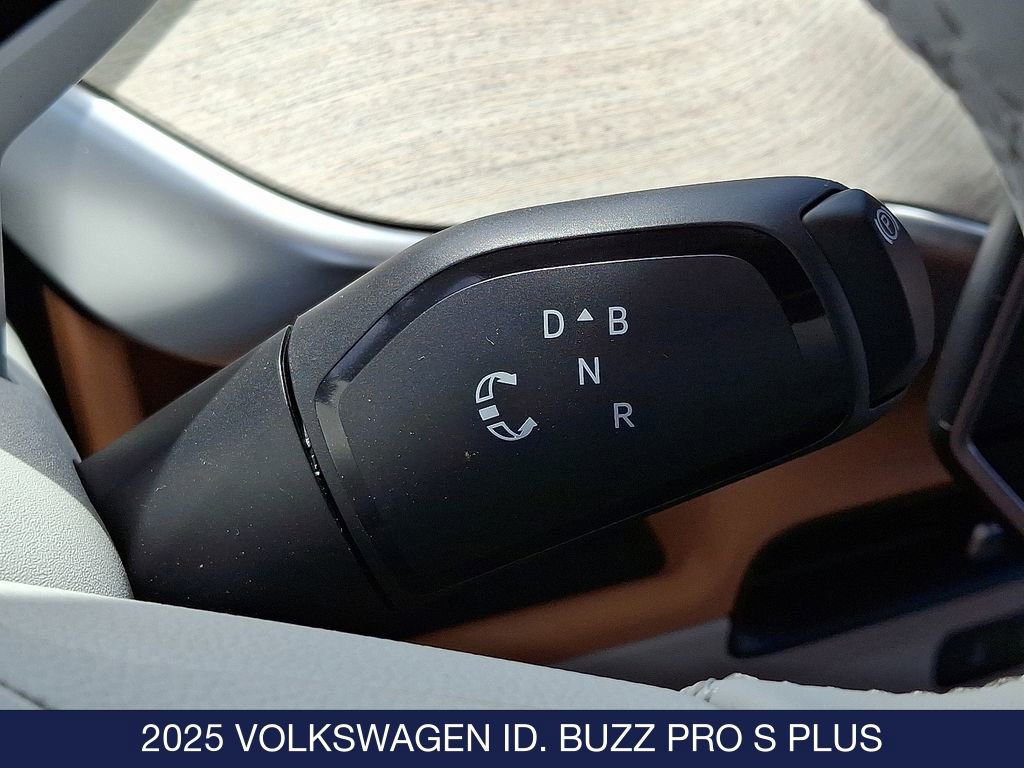 New 2025 Volkswagen ID. Buzz Pro S Plus image 9