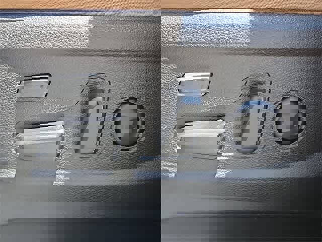 Used 2020 Kia Telluride SX image 17