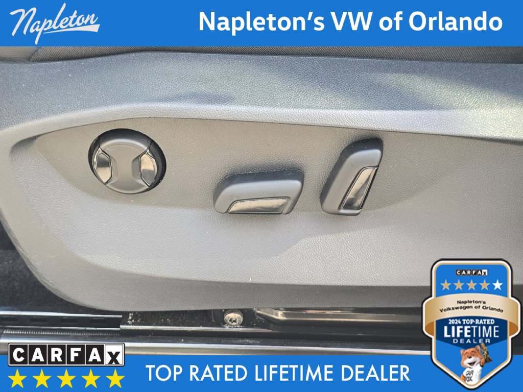 Used 2024 Volkswagen Tiguan SE R-Line AWD/4WD image 24