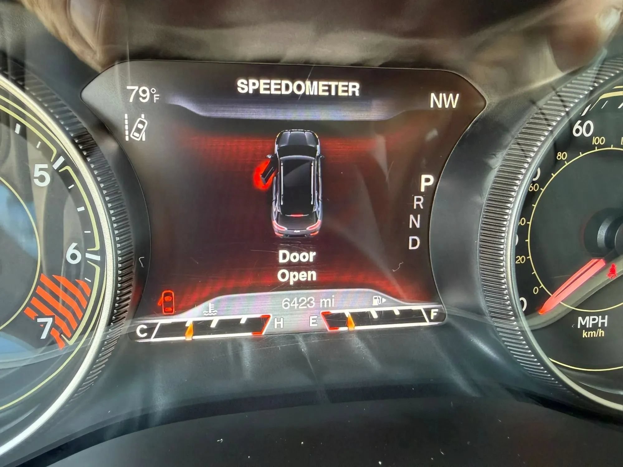 Used 2014 Jeep Cherokee Trailhawk w/ Technology Group AWD/4WD image 3