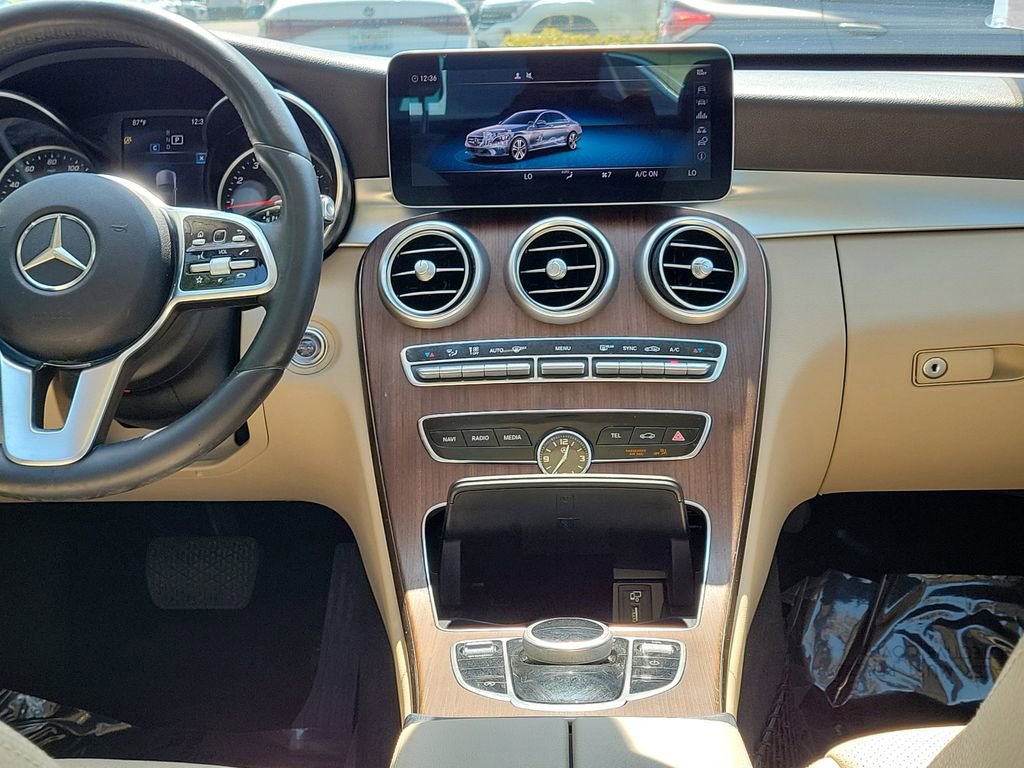 Used 2020 Mercedes-Benz C 300 4MATIC Sedan image 17