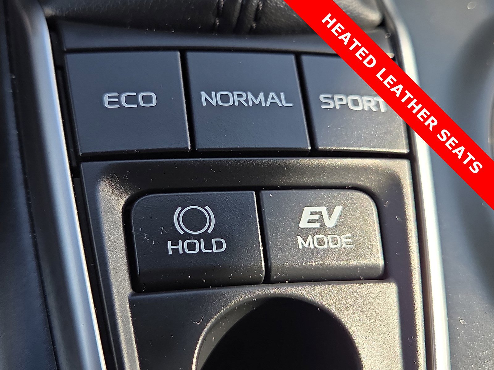 Used 2018 Toyota Camry XLE image 22