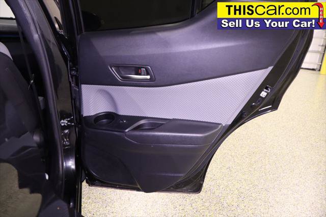 Used 2019 Toyota C-HR XLE FWD image 32