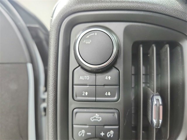 Used 2024 Chevrolet Silverado 1500 Custom Trail Boss w/ Realtree Special Edition image 24