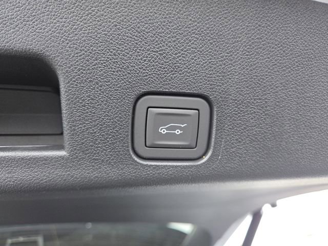 New 2026 GMC Acadia Elevation AWD/4WD image 17