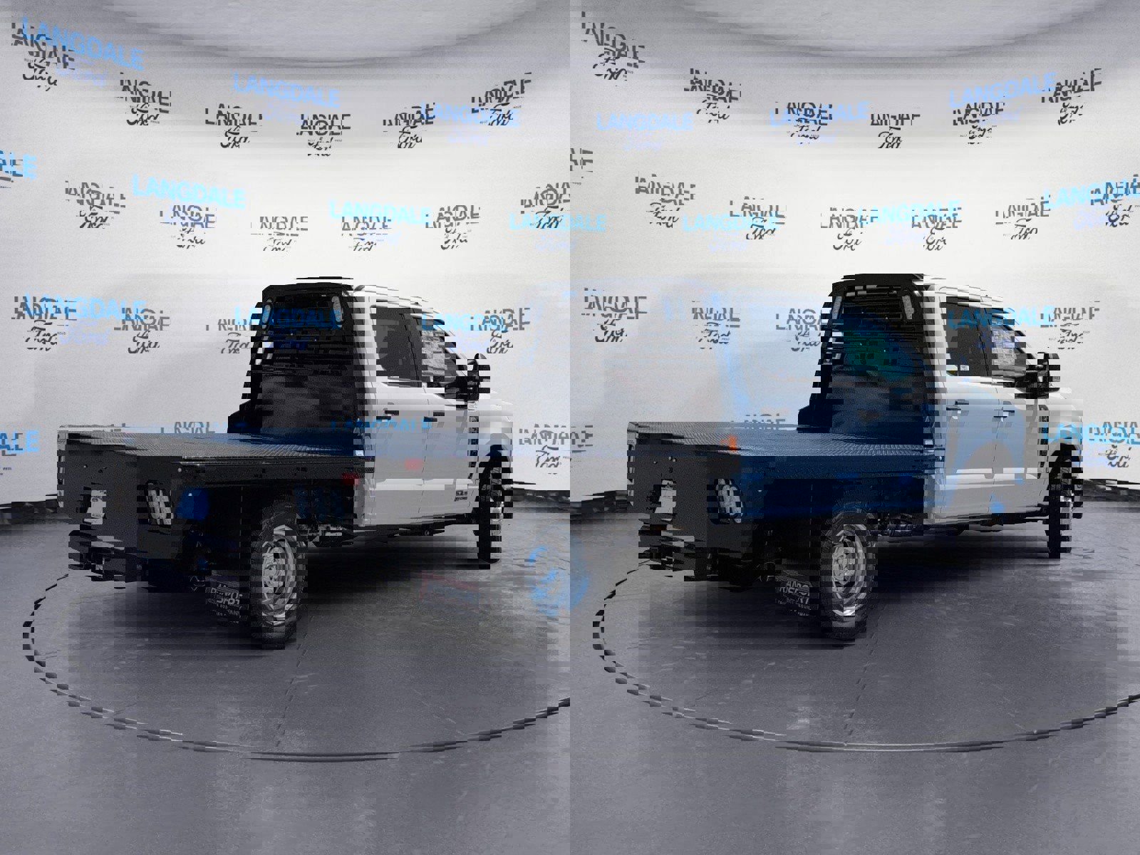 New 2025 Ford F350 XL w/ XL Chrome Package image 4