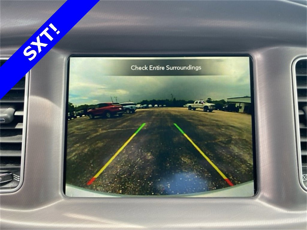 Used 2023 Dodge Charger SXT image 6