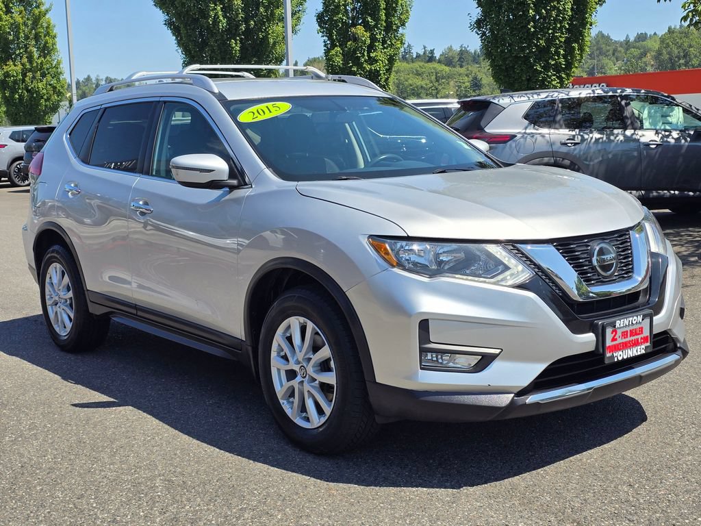Used 2018 Nissan Rogue SV AWD/4WD image 7